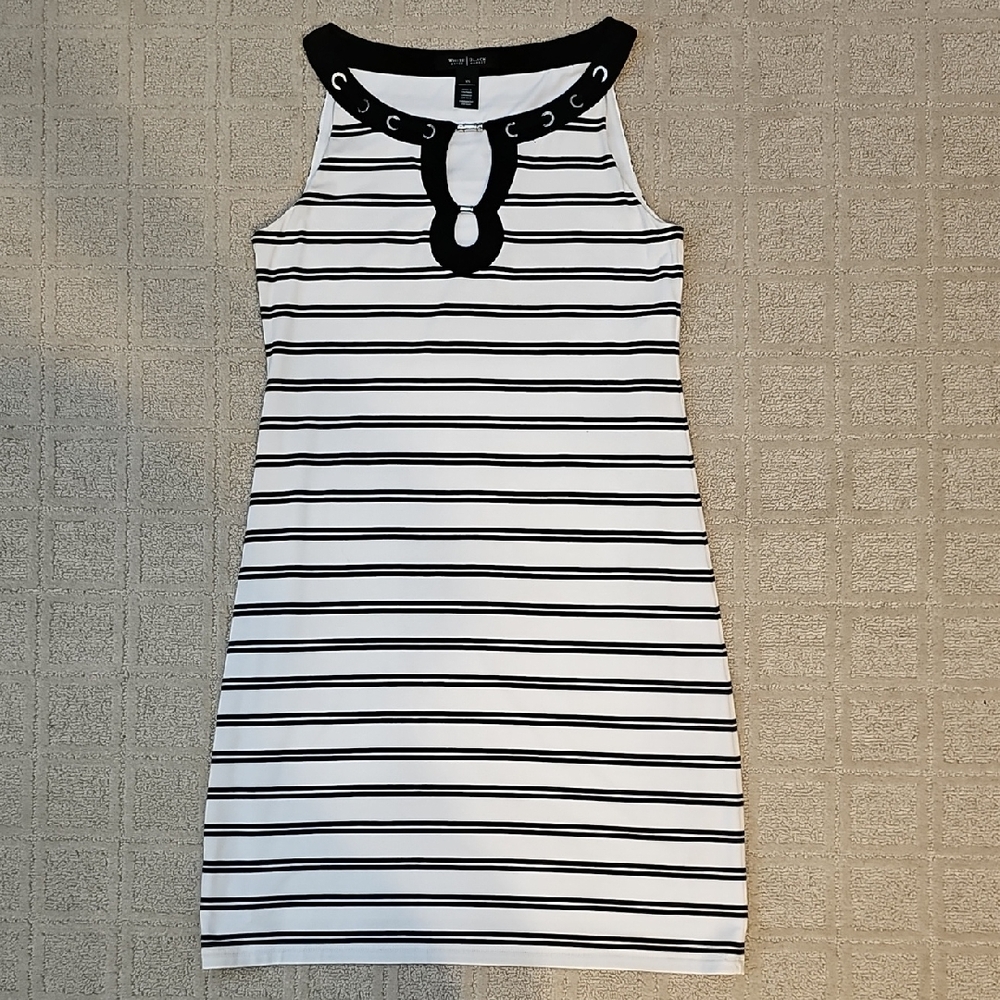 White House Black Market Black and White Dress